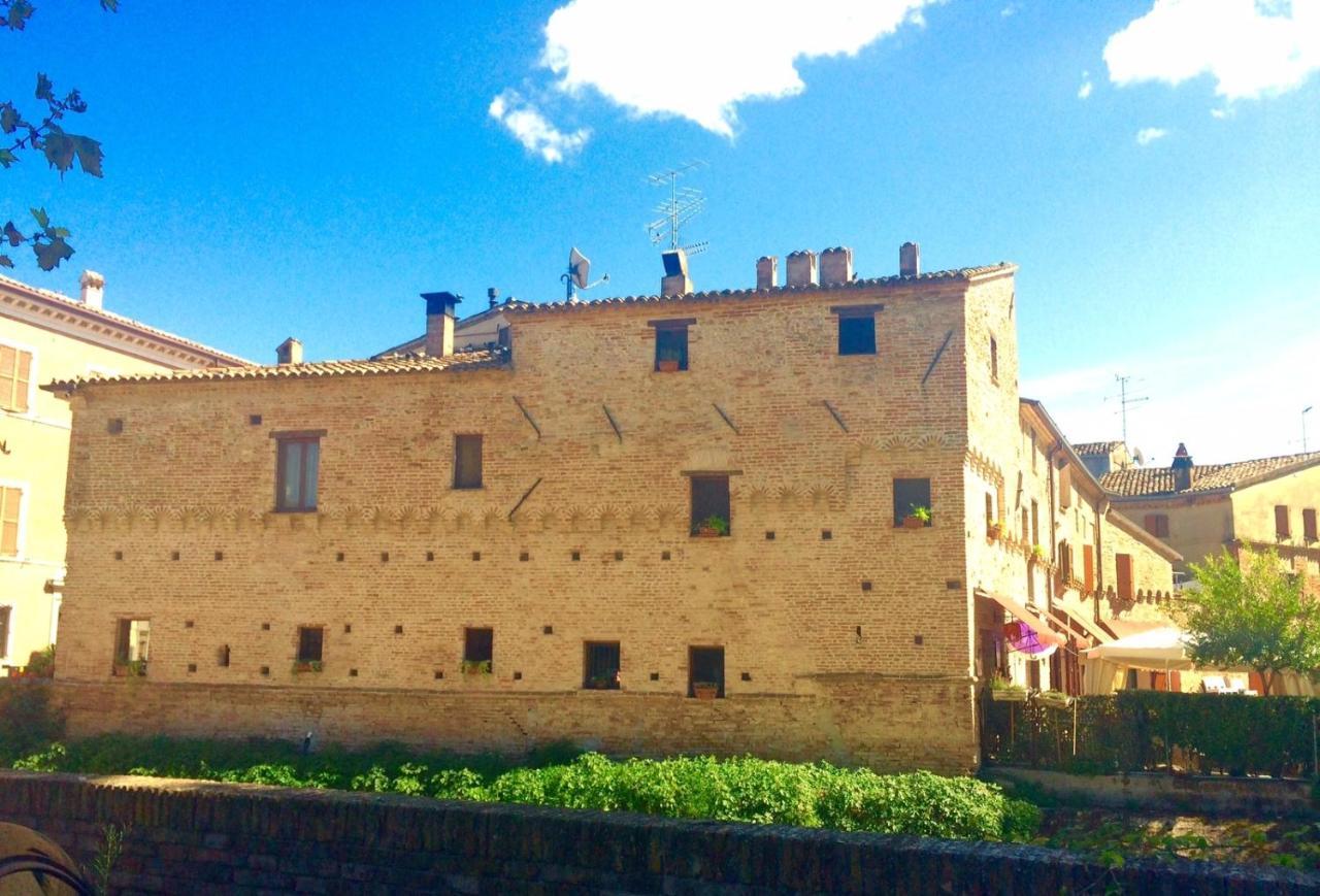 Locanda Delle Fate San Giovanni In Marignano Exterior foto